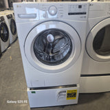 Ensemble Laveuse et Sécheuse LG WM3400CW et DLE3400W avec kit de superposition WD300CW et piédestal WDP6W – 27" Blanc