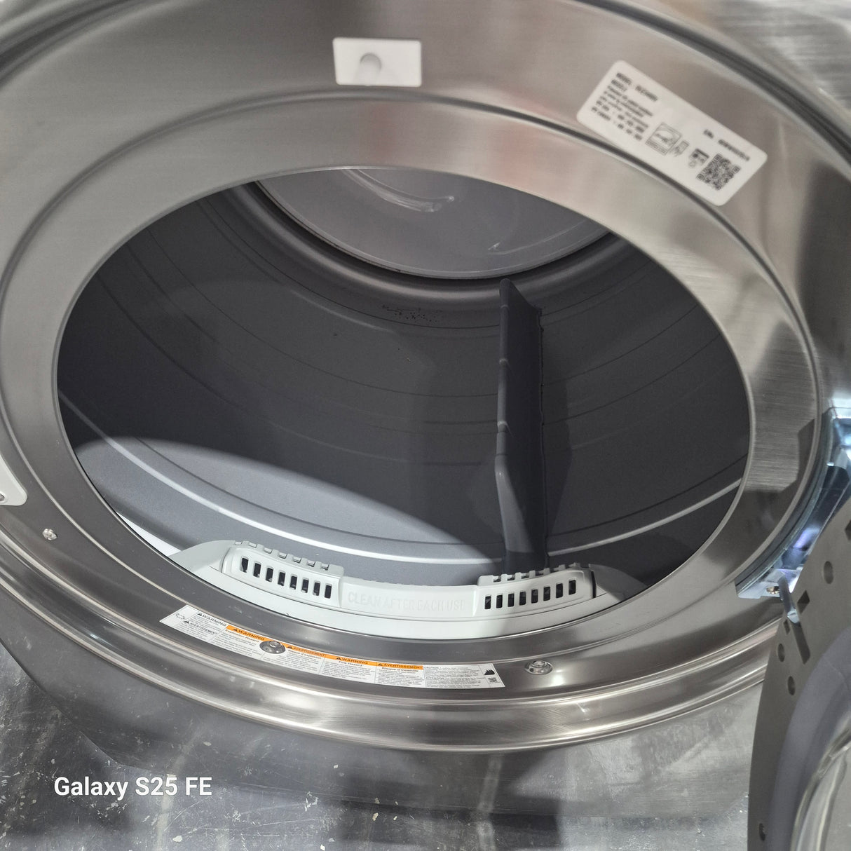 DLE3400V - Dryer - LG - Open box