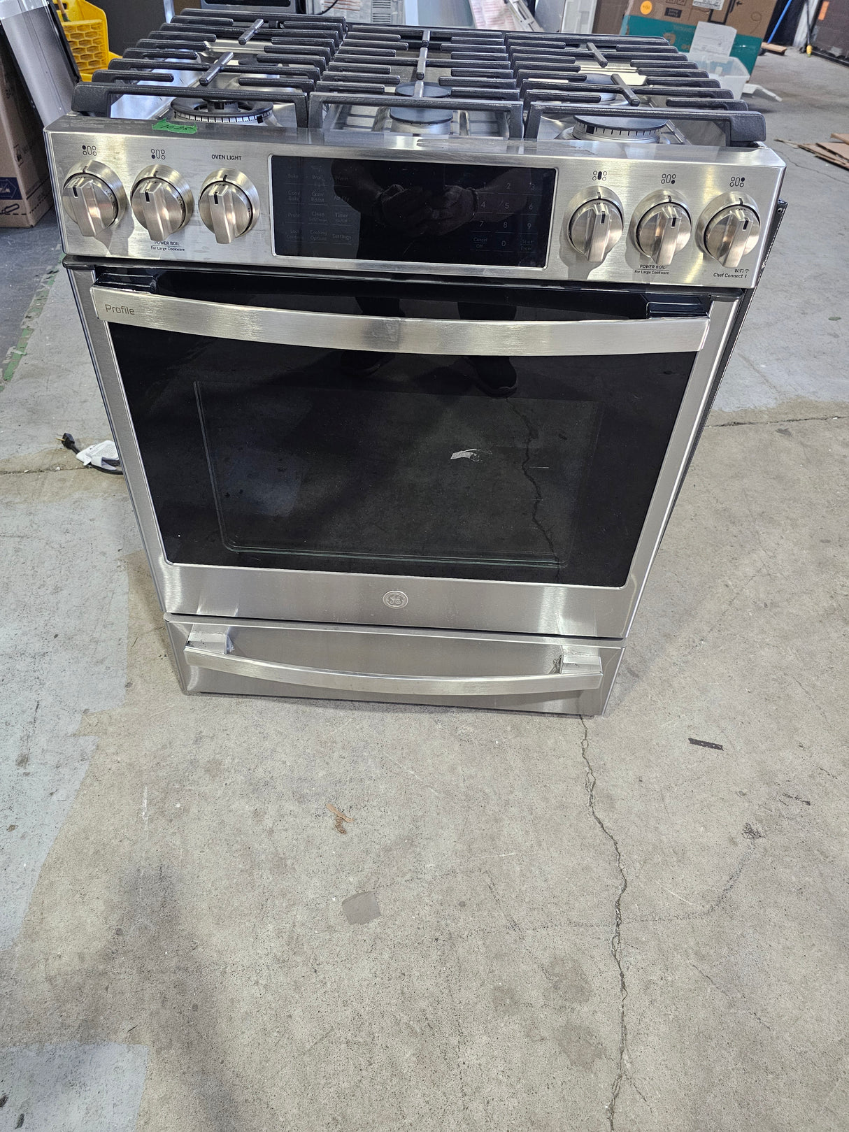 PCGS930YPFS – Cuisinière à gaz autonome – GE-Acier inoxydable résistant aux traces de doigts