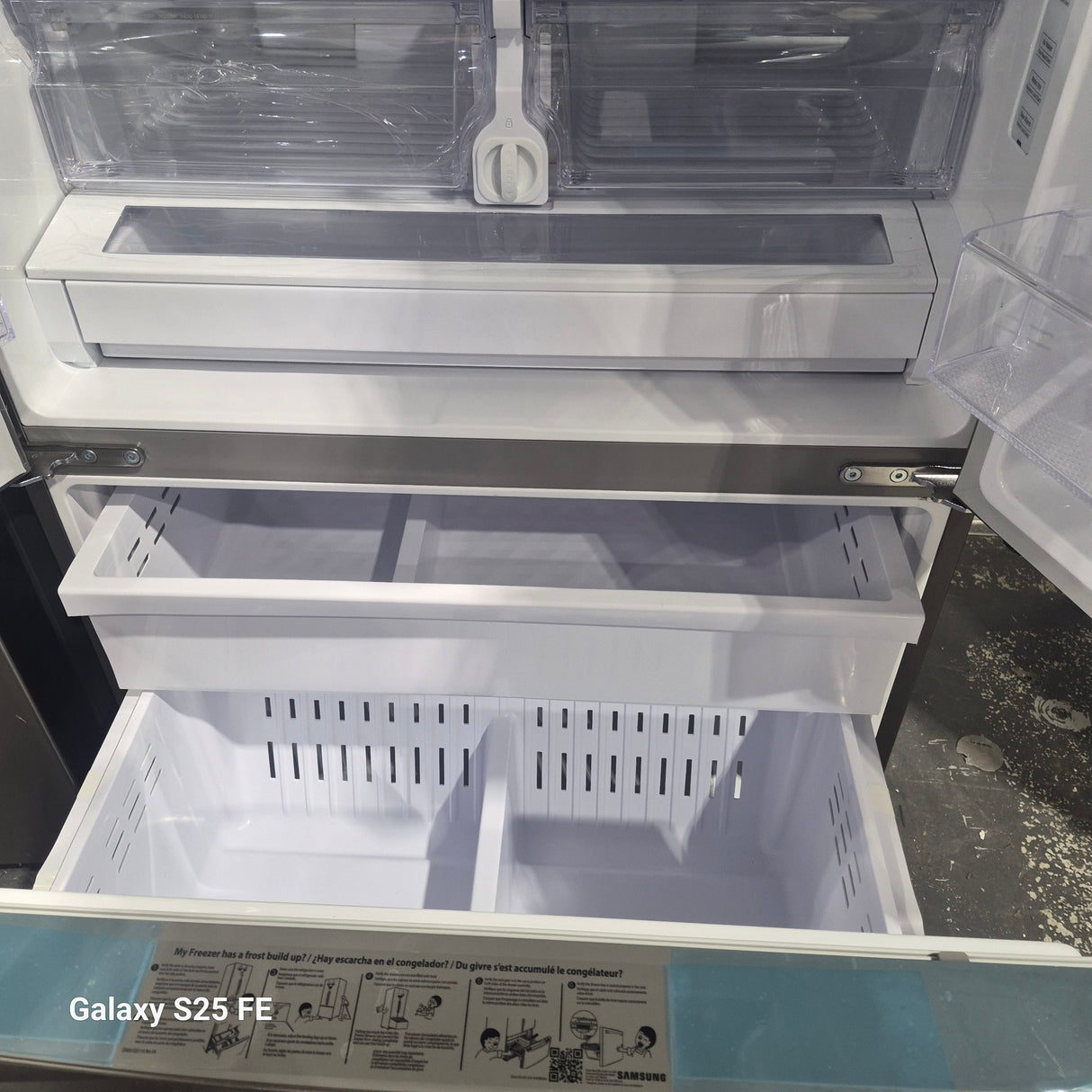 FRFG2033AV - REFRIGERATORS  - Frigidaire- French 3-Door -  Stainless Steel - Open Box