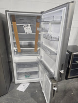 RB15A2CSE - REFRIGERATORS - Hisense - 28"-14.7 Cu. Ft.-Bottom Freezer Refrigerator- Stainless Steel - Open Box