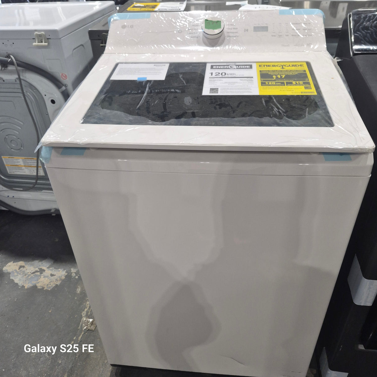 WT8200CW, DLE8200W  - Washer/Dryer Sets - Top load - LG - White & black  - Open box