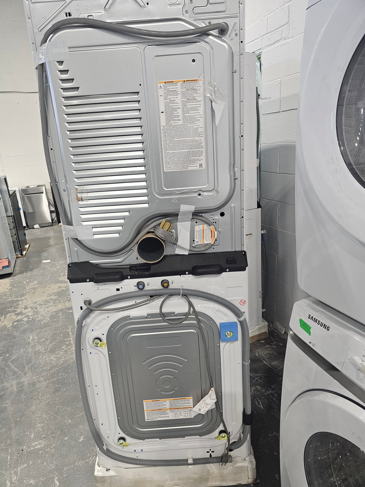WKE100HWA -  Laundry Centers - LG - Open Box