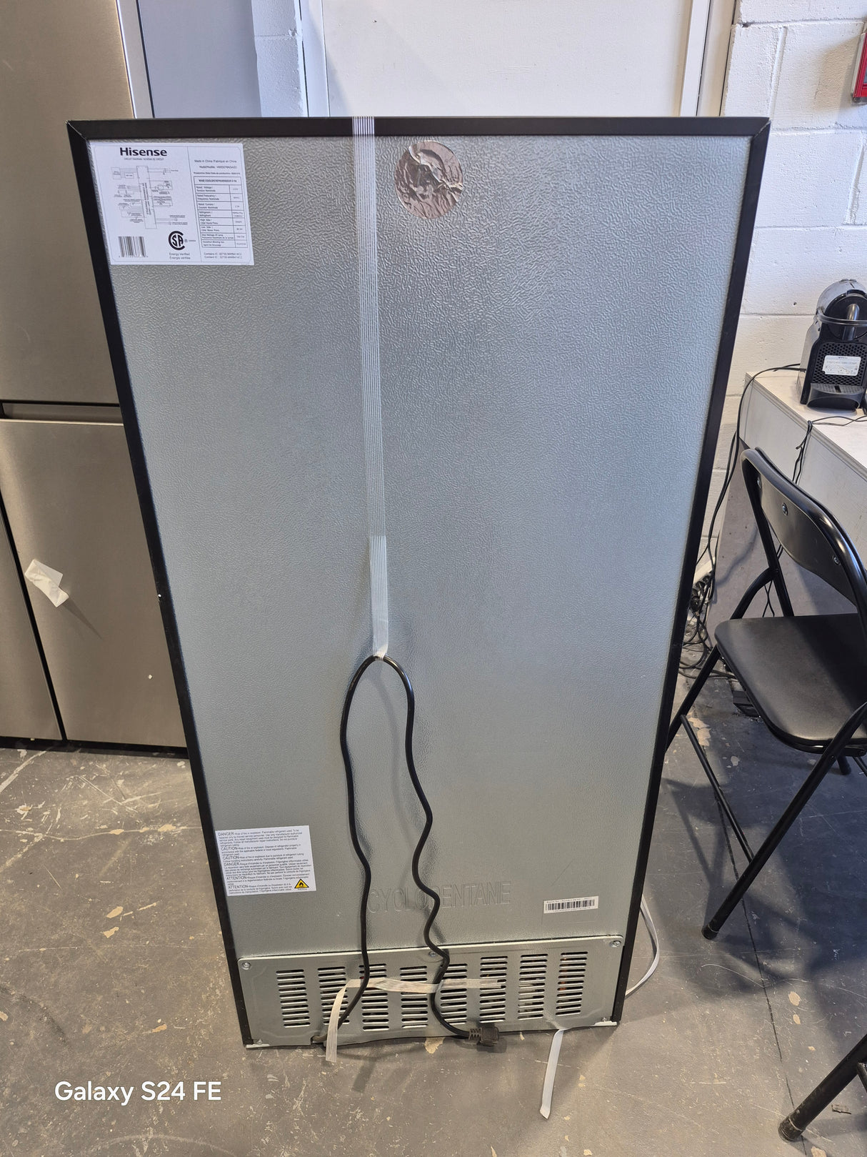HWD076N3ASD - Wine cooler - Hisense -  Black Stainless Steel - Open box