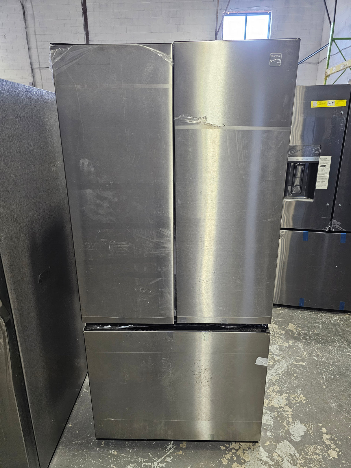 KKFDR32.3X – REFRIGERATORS – Kenmore – French Door – Counter Depth – Stainless Steel – Open Box