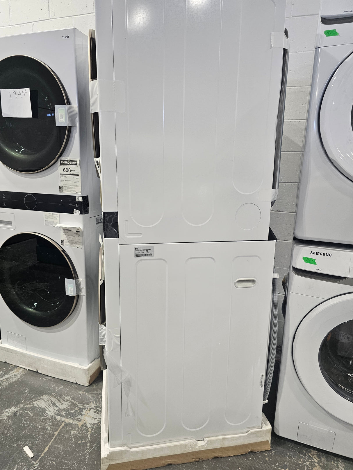 WKE100HWA -  Laundry Centers - LG - Open Box