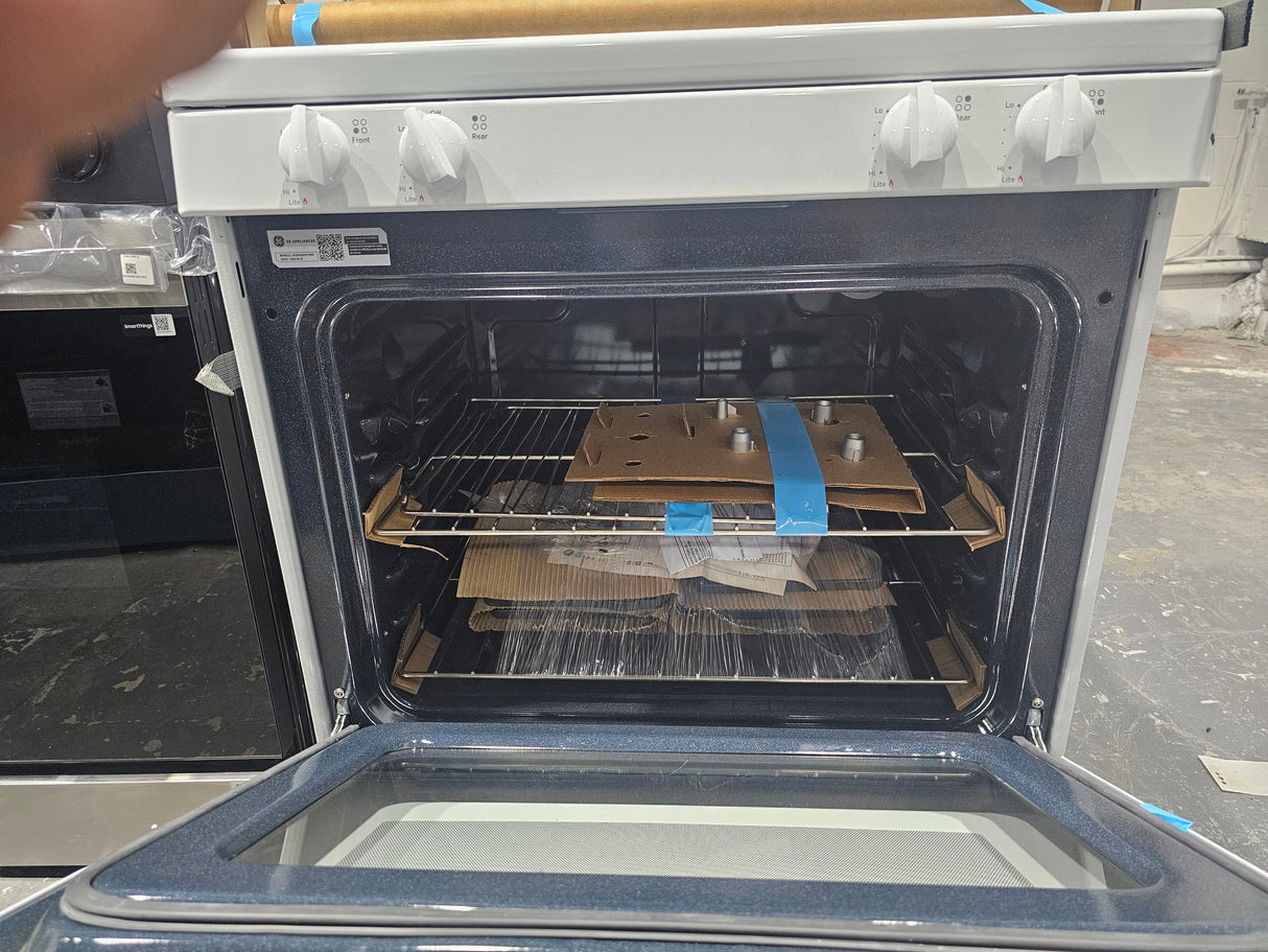 JCGBS60DEKWW –  Freestanding Gas Range – GE-30"-White