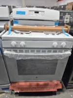 GE JCGBS60DEKWW Gas Range - Image 9