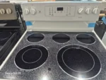 GE JCB840DVWW Electric Range - Image 6